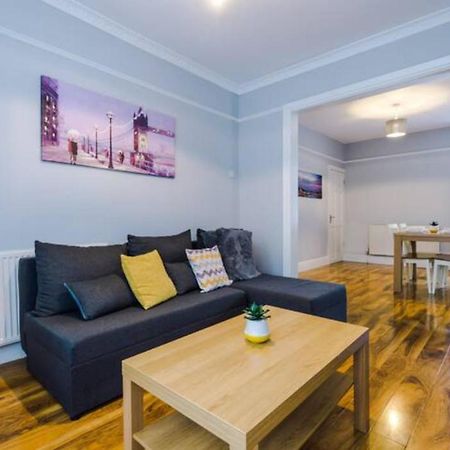 Anfield House 2 Bedroom 2 Mins From Anfield Stadium Sleeps 7 Liverpool Eksteriør bilde
