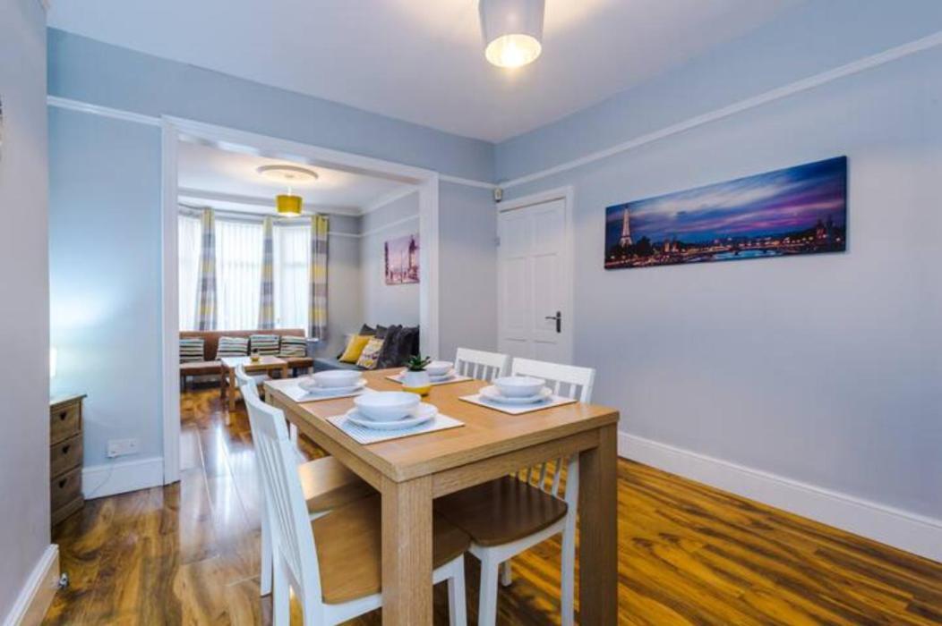 Anfield House 2 Bedroom 2 Mins From Anfield Stadium Sleeps 7 Liverpool Eksteriør bilde